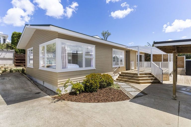 Photo of property in 7b Anne Road, Hillcrest, Auckland, 0627