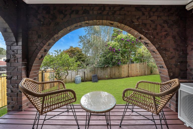 Photo of property in 7 Catania Place, Conifer Grove, Takanini, 2112