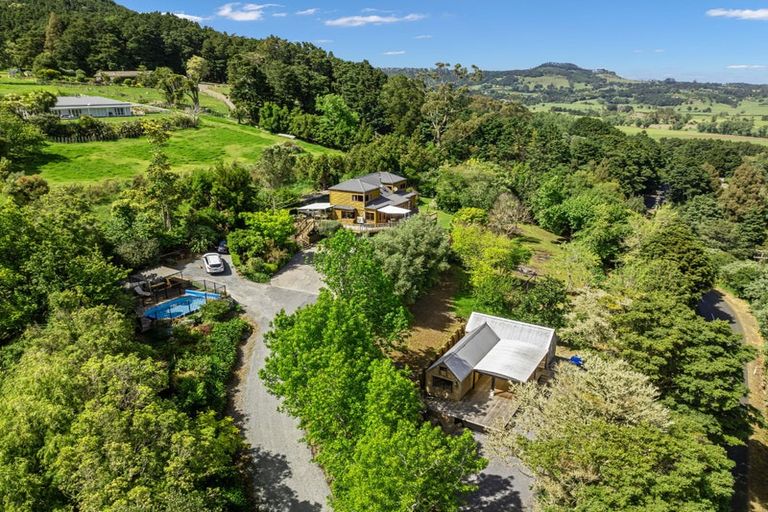 Photo of property in 332 Crane Road, Kauri, Kamo, 0185