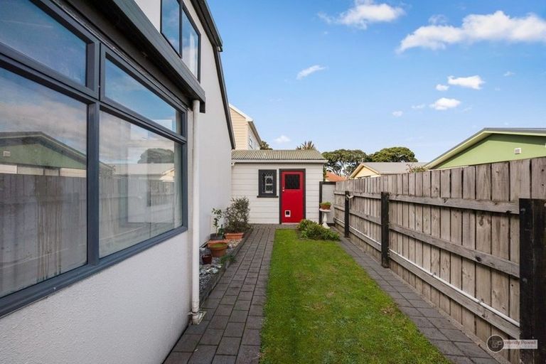 Photo of property in 54 Britannia Street, Petone, Lower Hutt, 5012