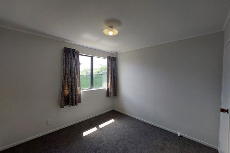 Photo of property in 2/19 Silver Creek Road, Weymouth, Auckland, 2103