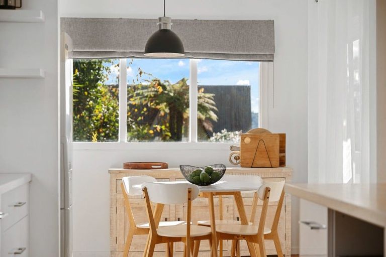 Photo of property in 6 Aoturoa Avenue, Rotoiti Forest, Rotorua, 3074