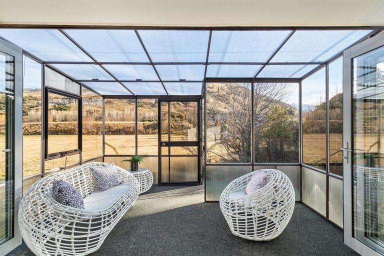 Photo of property in 72 Jims Way, Frankton, Queenstown, 9371