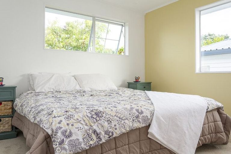 Photo of property in 9 Taieri Crescent, Kelson, Lower Hutt, 5010