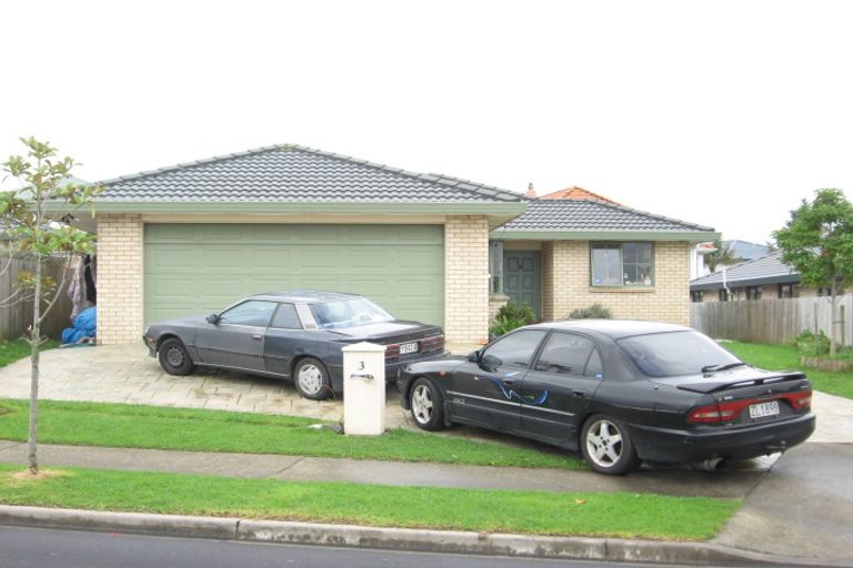 Photo of property in 3 Frederick Reece Drive, The Gardens, Auckland, 2105
