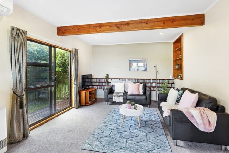 Photo of property in 83 Volga Street, Island Bay, Wellington, 6023