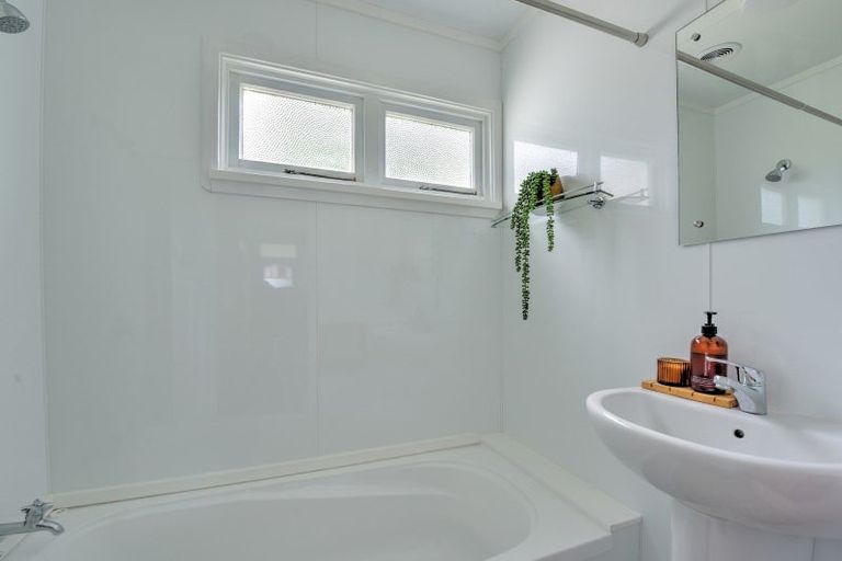 Photo of property in 5 Swan Street, Gore, 9710