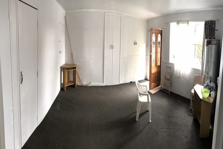 Photo of property in 7 Waterfront Road, Mangere Bridge, Auckland, 2022