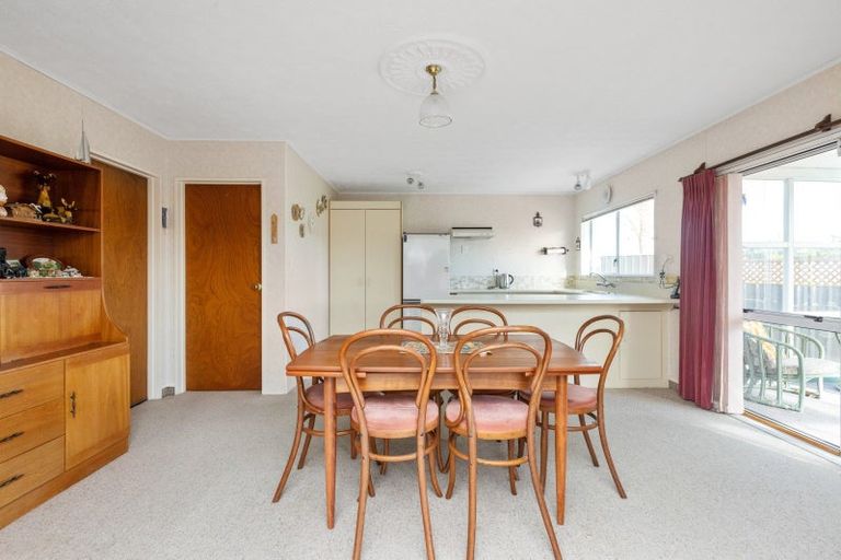 Photo of property in 21a Whiting Crescent, Greenmeadows, Napier, 4112