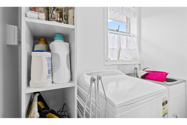 Photo of property in 380 Centre Street, Rockdale, Invercargill, 9812