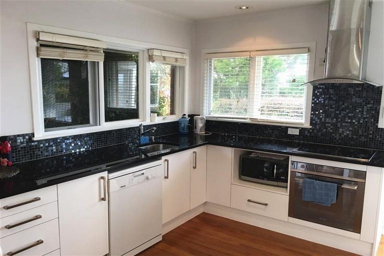 Photo of property in 3/6 Northboro Road, Hauraki, Auckland, 0622