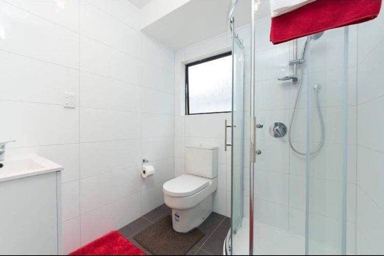 Photo of property in 9 Goodwood Drive, Goodwood Heights, Auckland, 2105