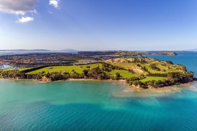 Photo of property in 5 Daisy Burrell Drive, Gulf Harbour, Whangaparaoa, 0930