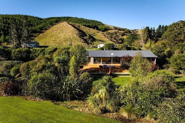 Photo of property in 101 Bulls Run Road, Moonshine Valley, Porirua, 5381