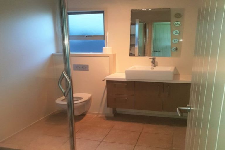 Photo of property in 89a Torkar Road, Clarks Beach, 2122