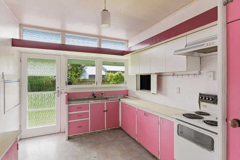 Photo of property in 77 Aotaki Street, Otaki, 5512