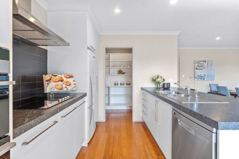 Photo of property in 11 Patu Way, Patumahoe, Pukekohe, 2679