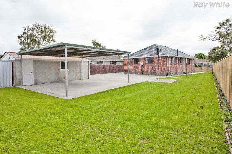 Photo of property in 3 Grosvenor Street, Redwood, Christchurch, 8051