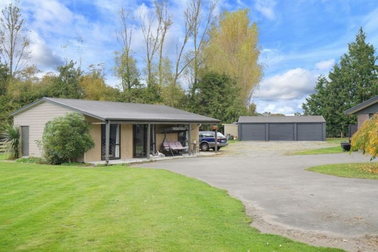 Photo of property in 617 Johns Road, Harewood, Christchurch, 8051