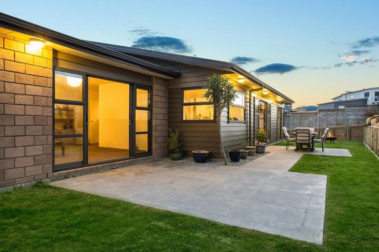 Photo of property in 42 Mo Street, Camborne, Porirua, 5026