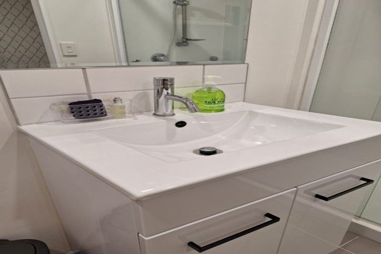Photo of property in 23 Emily Place, Bellevue, Tauranga, 3110
