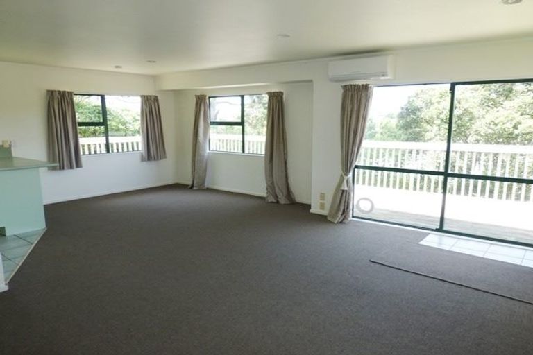 Photo of property in 9a Wiriana Place, Stanmore Bay, Whangaparaoa, 0932