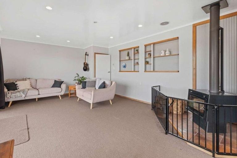 Photo of property in 39 Thomas Crescent, Western Heights, Rotorua, 3015