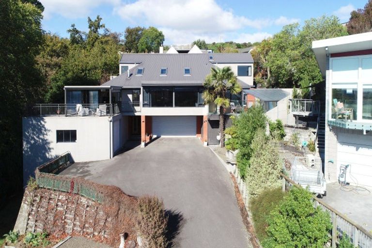 Photo of property in 12 Overdale Drive, Cashmere, Christchurch, 8022