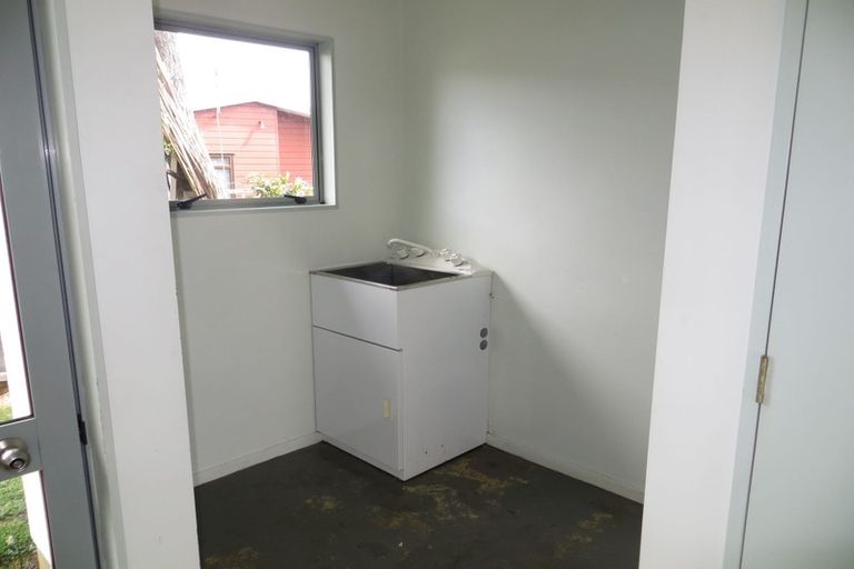 Photo of property in 1/11 Rakaia Rise, Clover Park, Auckland, 2019