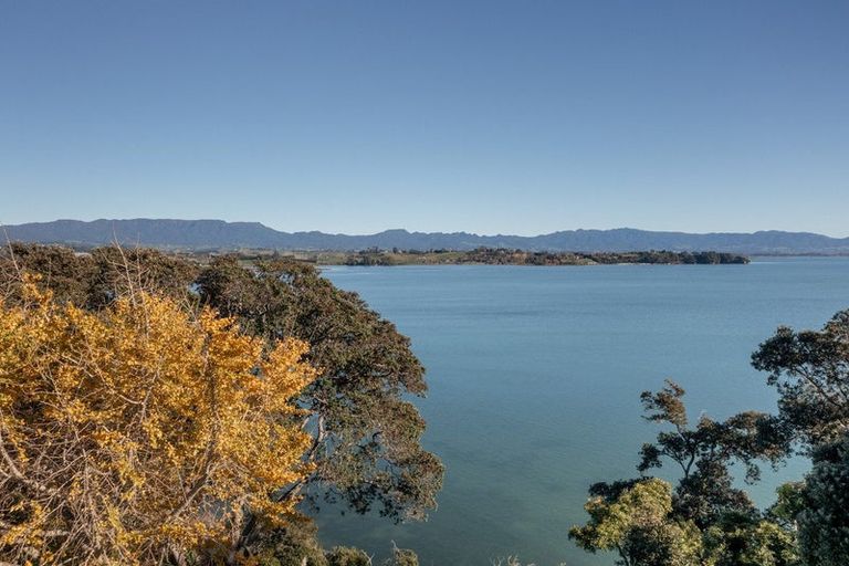 Photo of property in 68 Hamurana Road, Omokoroa, 3114