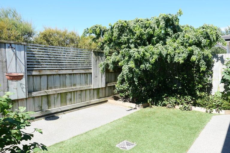 Photo of property in Georgia Estate, 24/3 Georgia Grove, Paraparaumu, 5032