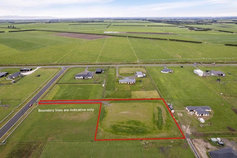 Photo of property in 7 Edgeworth Road, Glenfield, Auckland, 0629