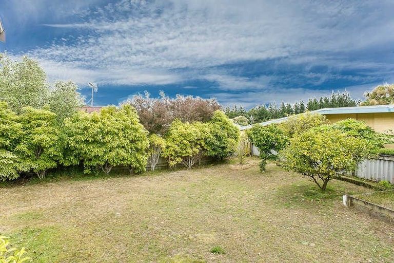 Photo of property in 2 Lorien Court, Raumati Beach, Paraparaumu, 5032