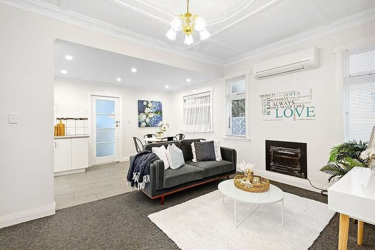 Photo of property in 18 Cudby Street, Woburn, Lower Hutt, 5011