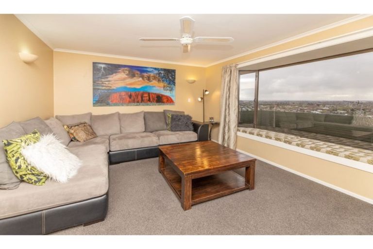 Photo of property in 2/66 Parklands Drive, Huntsbury, Christchurch, 8022