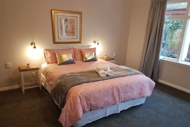 Photo of property in 77 Innes Road, St Albans, Christchurch, 8052