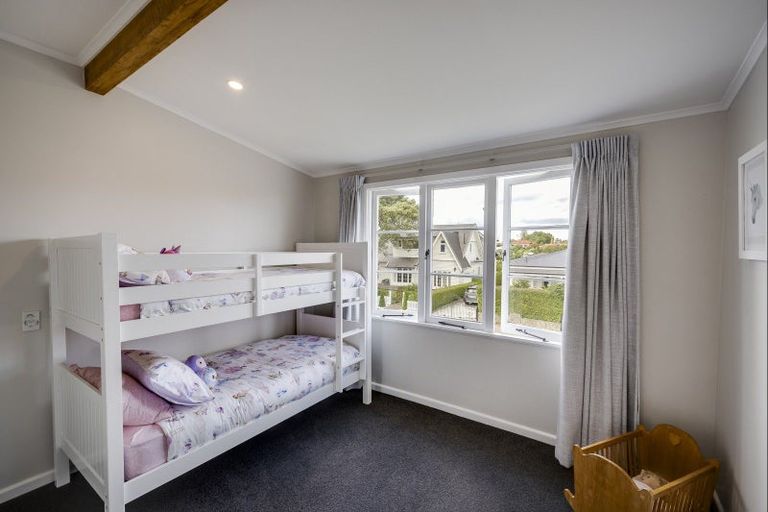 Photo of property in 6 Coleman Terrace, Hospital Hill, Napier, 4110