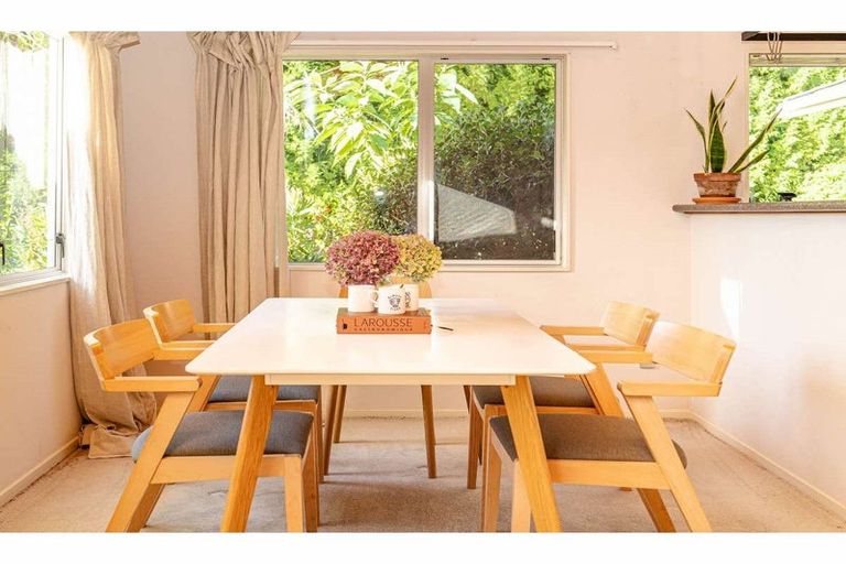 Photo of property in 1 James Kemp Place, Kerikeri, 0230