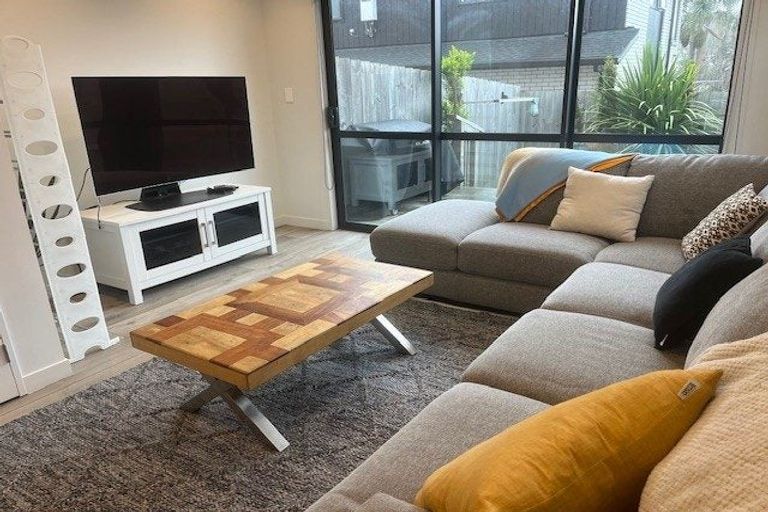 Photo of property in 70a Union Road, Howick, Auckland, 2014