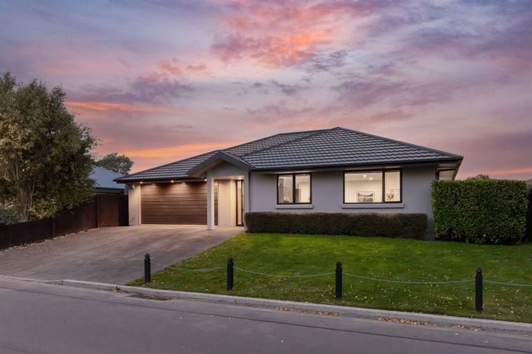 Photo of property in 19 Rubicon Place, Hei Hei, Christchurch, 8042