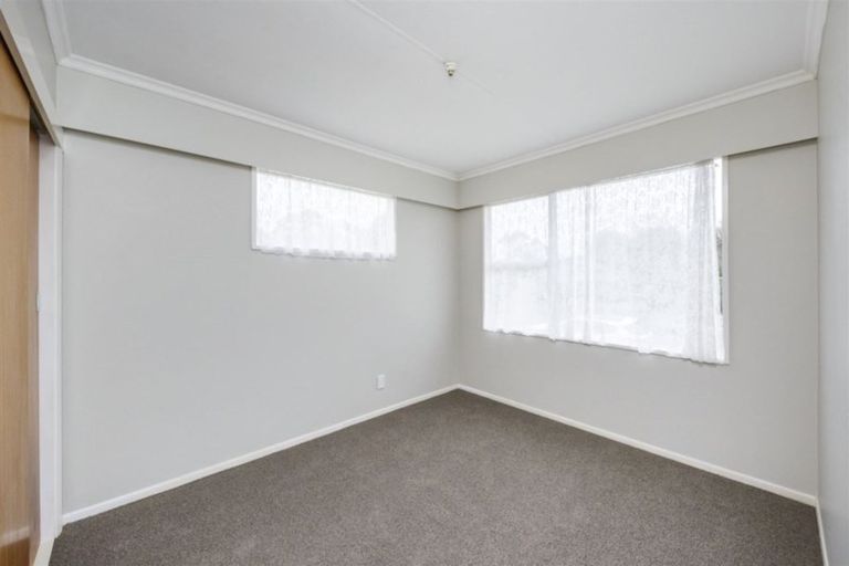 Photo of property in 35 Buick Crescent, Awapuni, Palmerston North, 4412