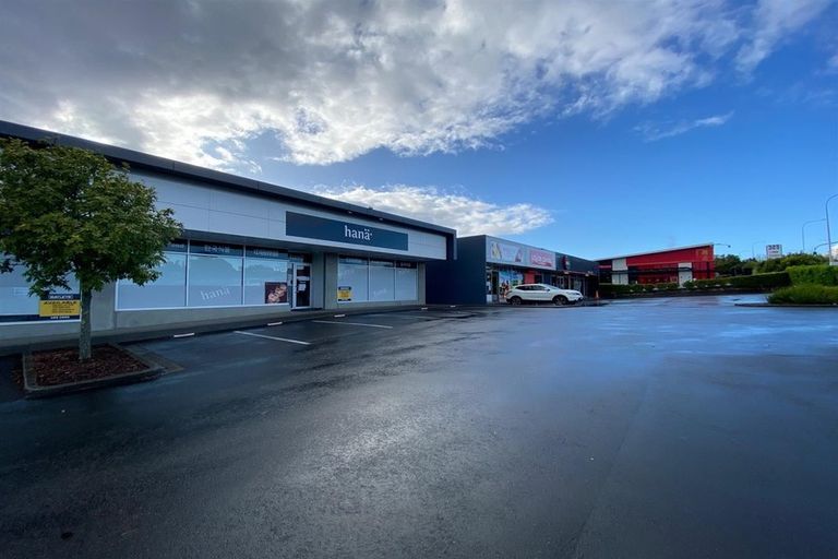 Photo of property in 11 Albany Highway, Unsworth Heights, Auckland, 0632