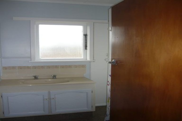 Photo of property in 2 Cameron Road, Hamilton East, Hamilton, 3216