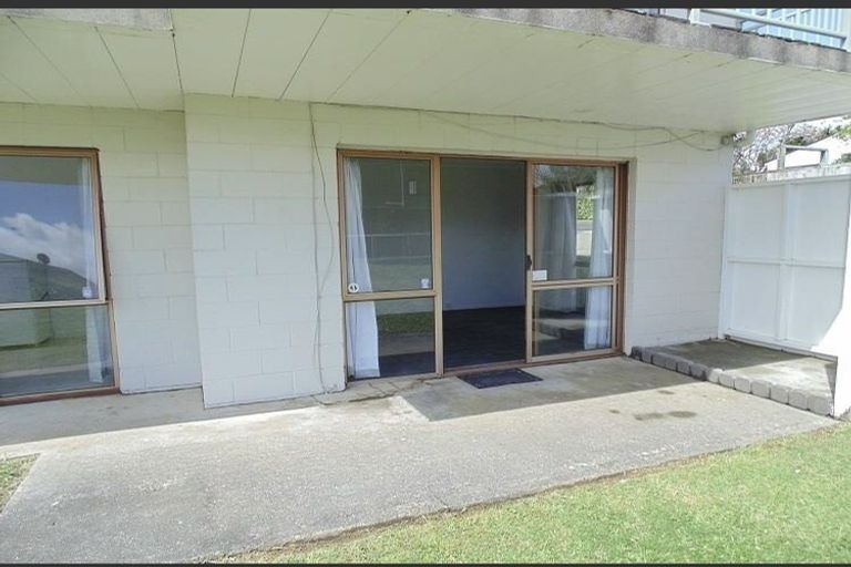 Photo of property in 11 Hastie Avenue, Mangere Bridge, Auckland, 2022