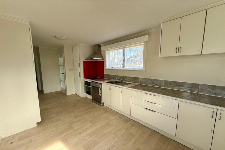 Photo of property in 17 Thompson Terrace, Manurewa, Auckland, 2102