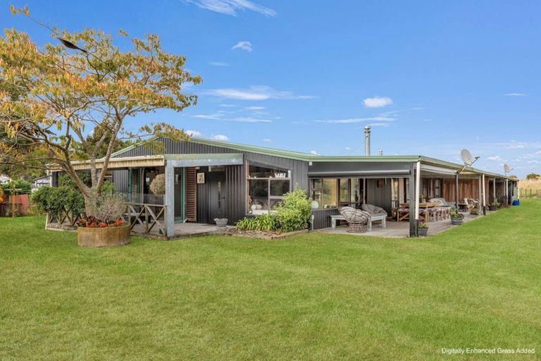 Photo of property in 6 Nikau Place, Edgecumbe, 3120