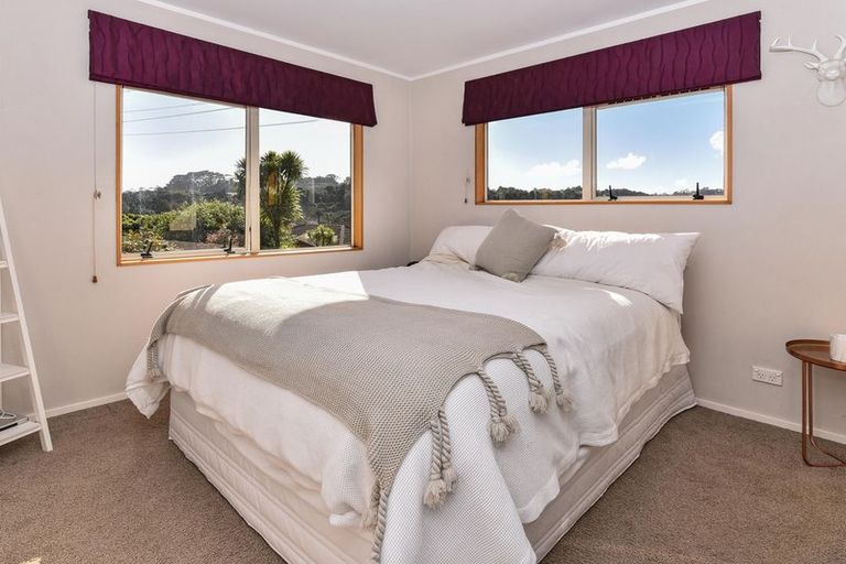 Photo of property in 102 Charles Prevost Drive, The Gardens, Auckland, 2105