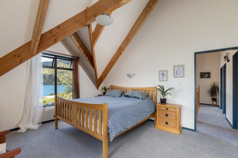 Photo of property in 56 Moenui Road, Havelock, Picton, 7281