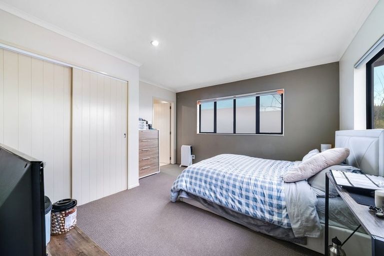 Photo of property in 398a East Tamaki Road, East Tamaki, Auckland, 2013