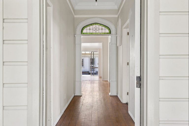 Photo of property in 2 Rentone Street, Stepneyville, Nelson, 7010